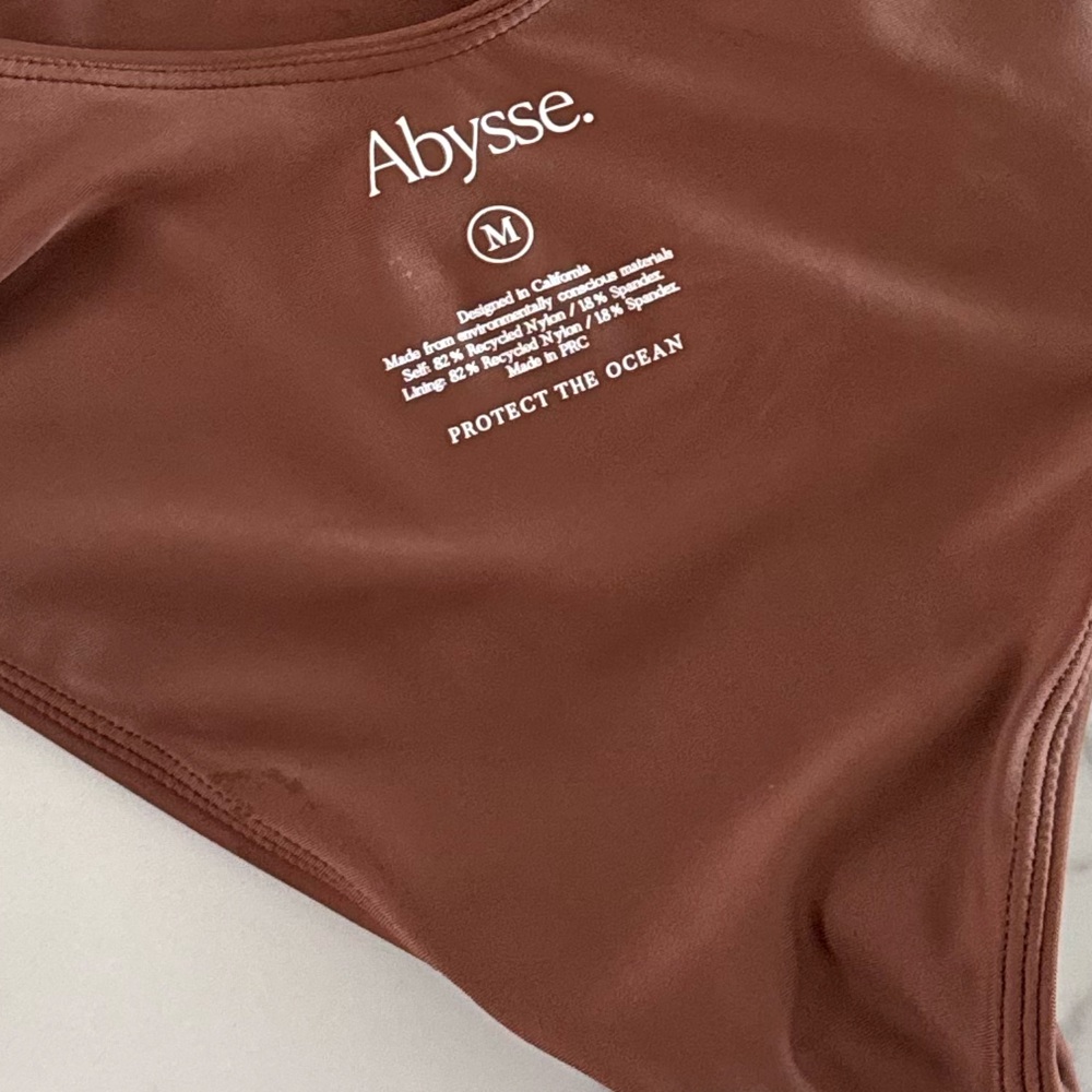 Abysse Billie Long Sleeve Surf One Piece - Reef Brown - Size Medium - Picture 4 of 5
